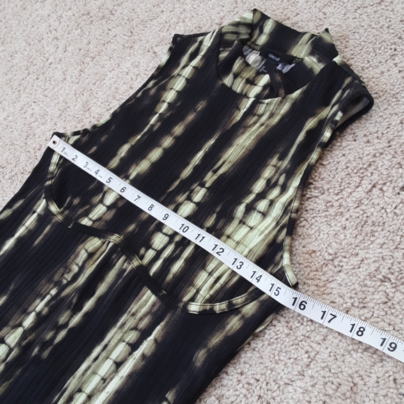 FOREVER 21 dress NWOT - Picture 5 of 8